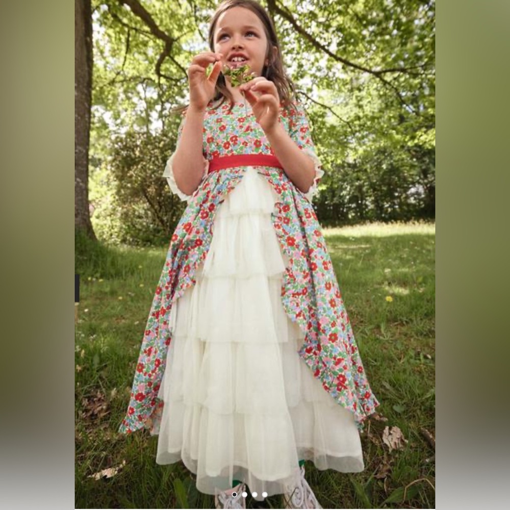 Mini Boden 6/7 Tired floral dress